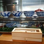 さんくるげ - カウンター前が厨房