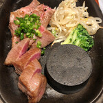 肉焼 ベンジャミン - 