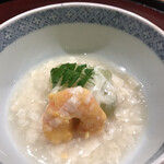 日本料理 太月 - フルコース１６５００円。冬瓜を柔らかく煮たものに、湯葉入りの餡をかけ、車海老の黄身揚げを乗せたものです。優しい味わいです（╹◡╹）