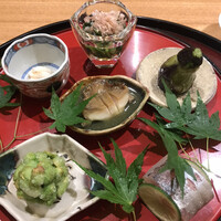 日本料理 太月 - フルコース１６５００円。八寸。右下の鯵小袖寿司が、とーっても美味しかったです（╹◡╹）（╹◡╹）