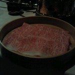 瀬里奈 - めったに食べれない和歌山県産のサーロインの特撰牛しゃぶしゃぶ肉です。