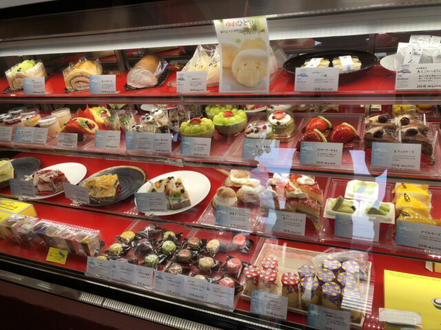 菓子工房　白いくも - 赤湯（ケーキ）の写真