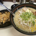 支那そば味平 - 