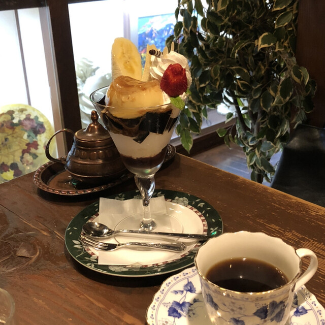 羅布乃瑠沙羅英慕 春日部店 ロブノウルサラエボ 春日部 喫茶店 食べログ