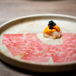 USHIGORO S. - 厳選和牛の薄造り