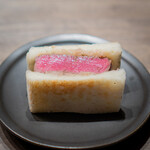 USHIGORO S. - シャトーブリアンのステーキサンド 川岸牧場神戸牛