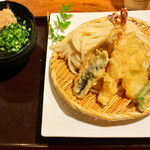 麺処まはろ - 相変わらず天ぷらも美味しかった
