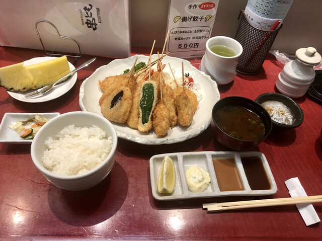 串とも 浜松駅店 浜松 串揚げ 串かつ 食べログ