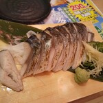 Mekikinoginji - 炙りしめ鯖薬味刺し
