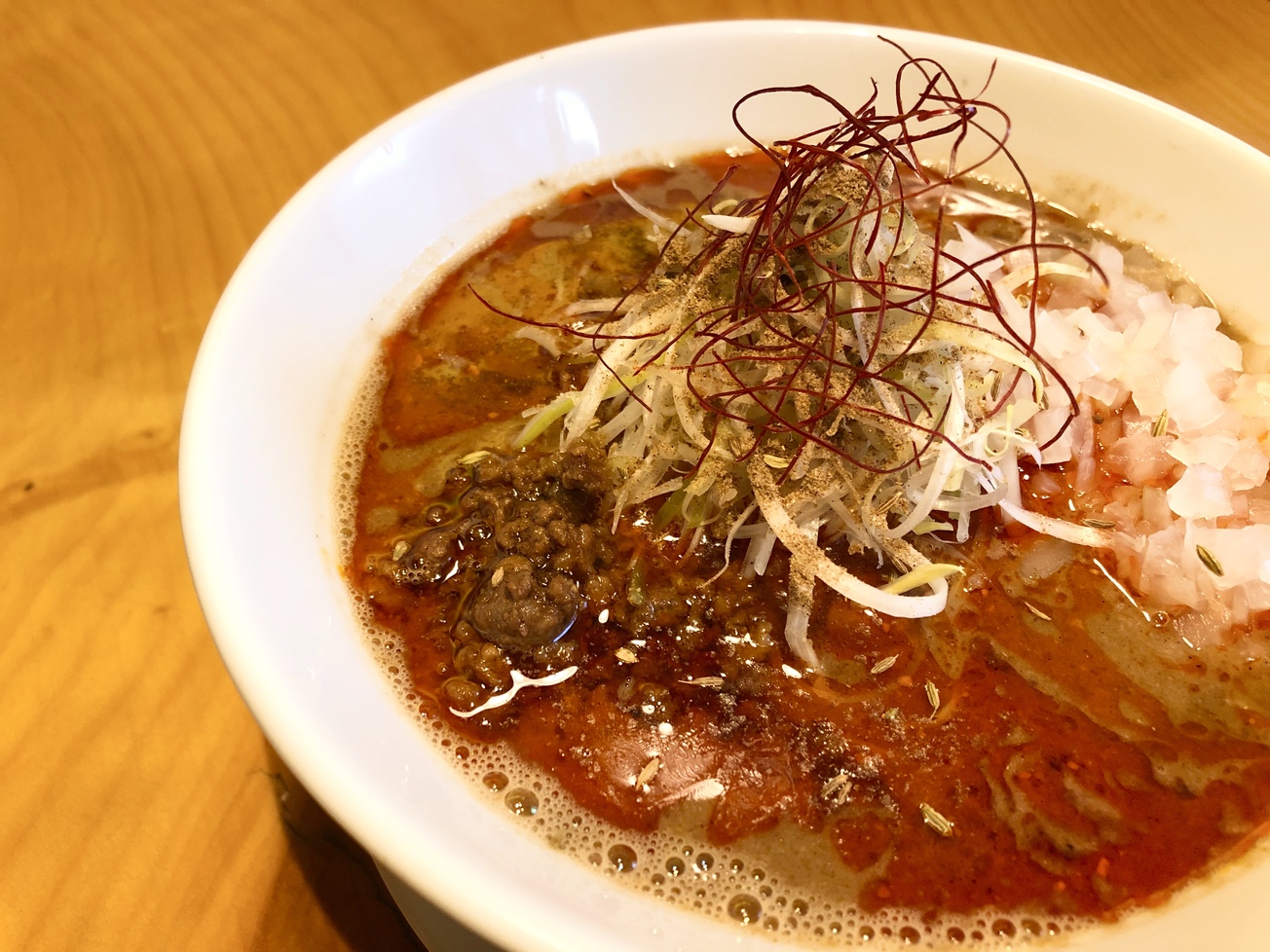 赤い鯨 写真 : 四川担々麺 赤い鯨 人形町店 - 人形町/担々麺 | 食べログ
