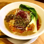 四川担々麺 赤い鯨 - 四川坦々麺