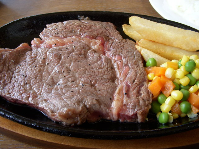 きゃにおん 飯倉 ステーキ 食べログ