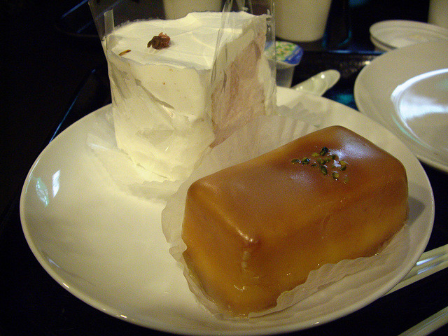 STARBUCKS COFFEE Yoga Ten photo 2