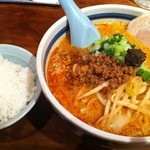 天手毬 - 特製味噌担々麺、ライスに具を載せたら丼が出来る！