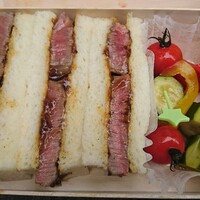 北新地 肉料理 名門 - 