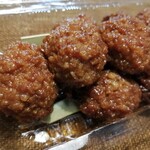 蒲田鳥久 - 異常に美味しいつくねは１粒が ¥70
      その価値は食べたらわかる