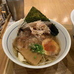 麺屋 猪一 離れ - 追い鰹つけそば　スープ