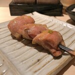 焼鳥 おみ乃 - あか（内もも）