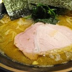 横浜家系総本山 吉村家直系店 ラーメン内田家 - 