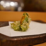 Akita Tempura Mikawa - 紫雲丹