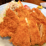 二幸総本店 - ビッグチキンカツ定食880円