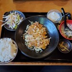 中華レストラン 百菜 - 油淋鶏定食