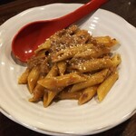 金町製麺 - ペンネのカレークリーム　400円