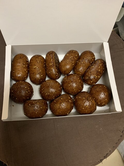『かりんとう饅頭！！』by 踊る院長 : 総本家 栃泉 - 新温泉町その他/和菓子 [食べログ]