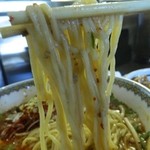 雲林坊 - 汁あり坦坦麺の麺はこんな感じ