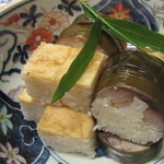 いづ重 - 箱と鯖寿し☆