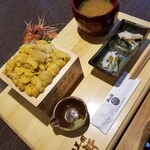 田村 岩太郎商店 - 生ウニ丼 4000円