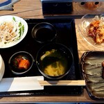 江南焼肉 わにく - 江南焼肉ランチ(980円税込)＋ランチタイム特価のミックスホルモン(300円税込)