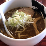 Araton - 醤油らぁ麺 850円