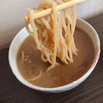 Ouja - 麺のリフトアップ
