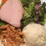 アンシャンテ - 前菜 3種類盛り & サラダ (*´-`)