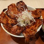 喜久好 - 十勝豚丼辛味ダレ（930円）＋（肉重盛り230円・お肉1.5倍）