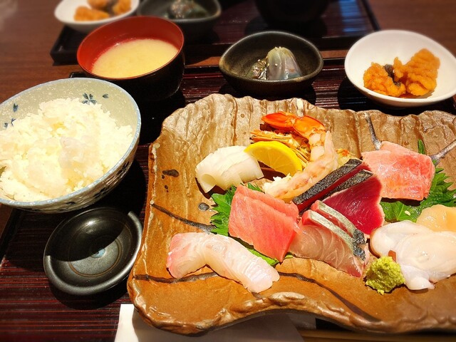 Sakana Shokudo Uofuji photo 3