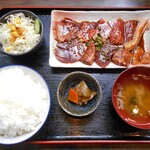 Binchou Yakiniku Tenten - 切落し焼肉定食（ライス大盛り）