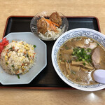 らあめん市場麺太鼓 - 