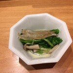 鮨 万代 - 白魚の漬けの柚子風味