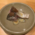 鮨 万代 - しめ鯖炙り