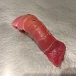 鮨 万代 - 中トロ