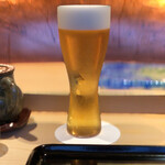 にい留 - 入れ方完璧な生ビール！グラスの手入れが素晴らしく、泡の下に気泡が全く御座いません！乗っけからテンション⤴︎
      