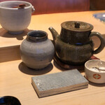 にい留 - いよいよお待ちかねの天ぷらがスタートです