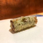 にい留 - アスパラ軸、一本のアスパラでこんなにも違った味わいを感じられる事に凄いわぁと感動しながら頂きました。何れも最高でしたが、どれかと言われれば軸が特に好みでした！