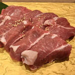 Kinnojingi - スタートメニューのお肉。