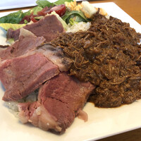 ロウリーズ・ザ・プライムリブ 恵比寿ガーデンプレイス店 - テイクアウト「ロウリーズ プライムリブ カレー」1390円