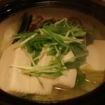 酒菜坊 橋蔵 - 湯豆腐　ズームアップ