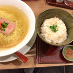 鯛塩そば 灯花 - 