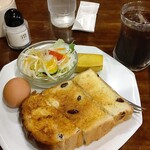 フジヤ - モーニング レーズントースト500円